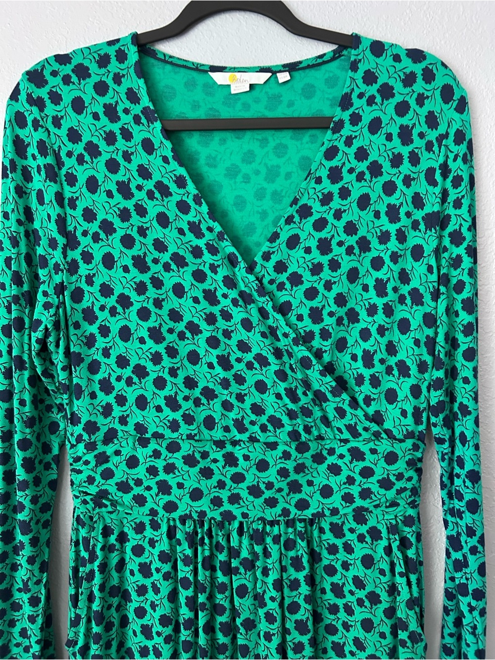 Boden Green Floral Jersey Faux Wrap Dress Size UK 12 US 8 - Picture 3 of 12